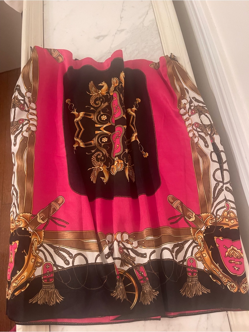 Andrea Behar For Boston Proper Pink, Black & Gold Baroque-Print Mini Skirt
